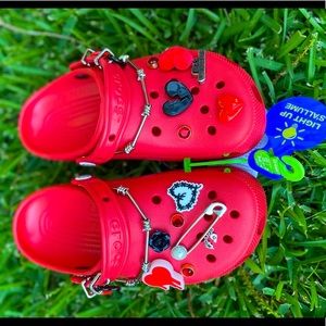 Karol g crocs